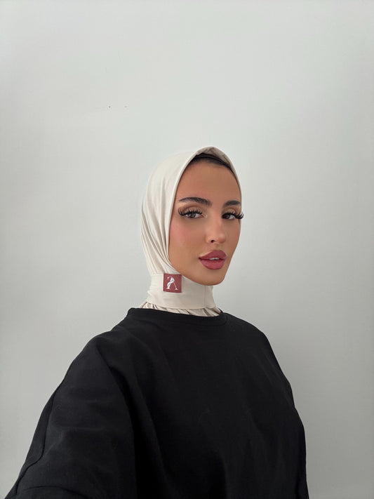 Bonnet écru burgundy